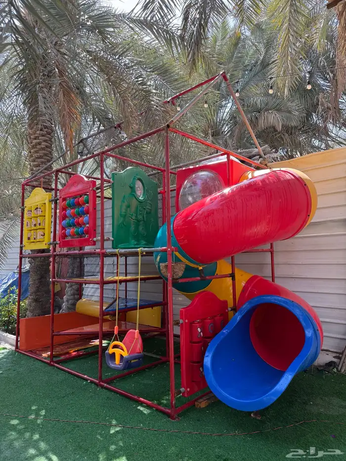 كوخ العاب للاماكن المفتوحة مع مرجيحة وزحليقة حلزونية 5