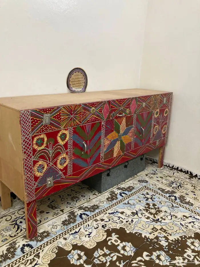 دولاب من التراث القديم 0
