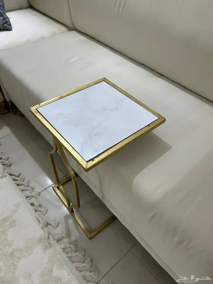 بيع طاولة من هوم سنتر ومستلزمات اخرى باسعار منافسة 1