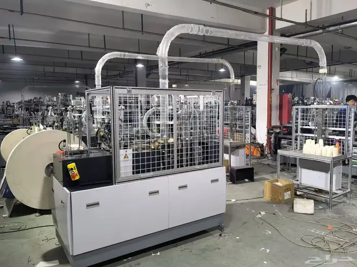 ماكينة صناعة أكواب ورقيه 0