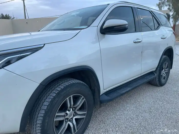 فور شنر 2021 ديزل جديد مشيك عليه كامل 2004 5