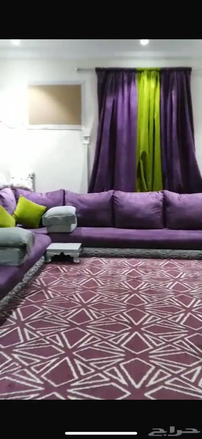 جلسة ارضية 400 1
