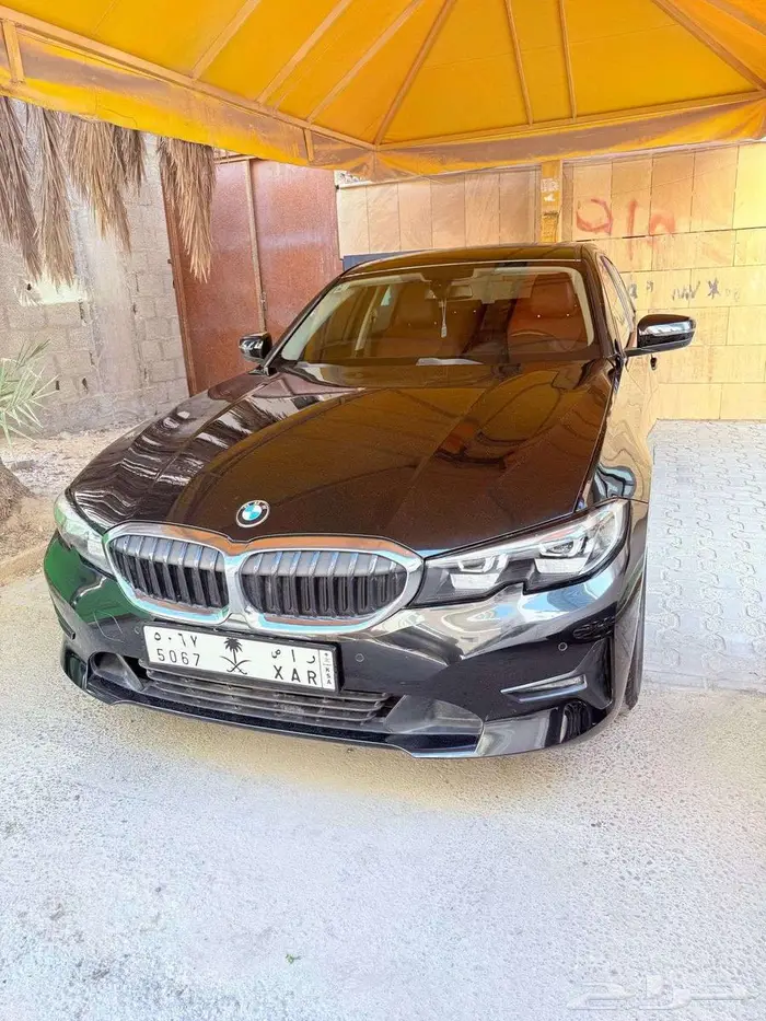 BMW 320i FOR SALE 2022 MODEL 7