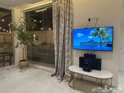 شاليه فاخر غرب بريده جديد و بمسبح خارجي مميز 7