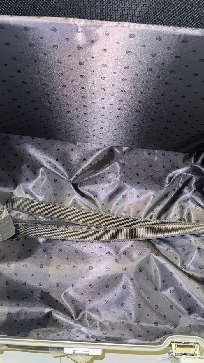 شنط ريموا السفر ماستر شنط سفر ماستر 11