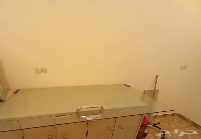 باب قزاز للبيع 0