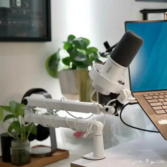 مايك وستاند فيفاين k688 0