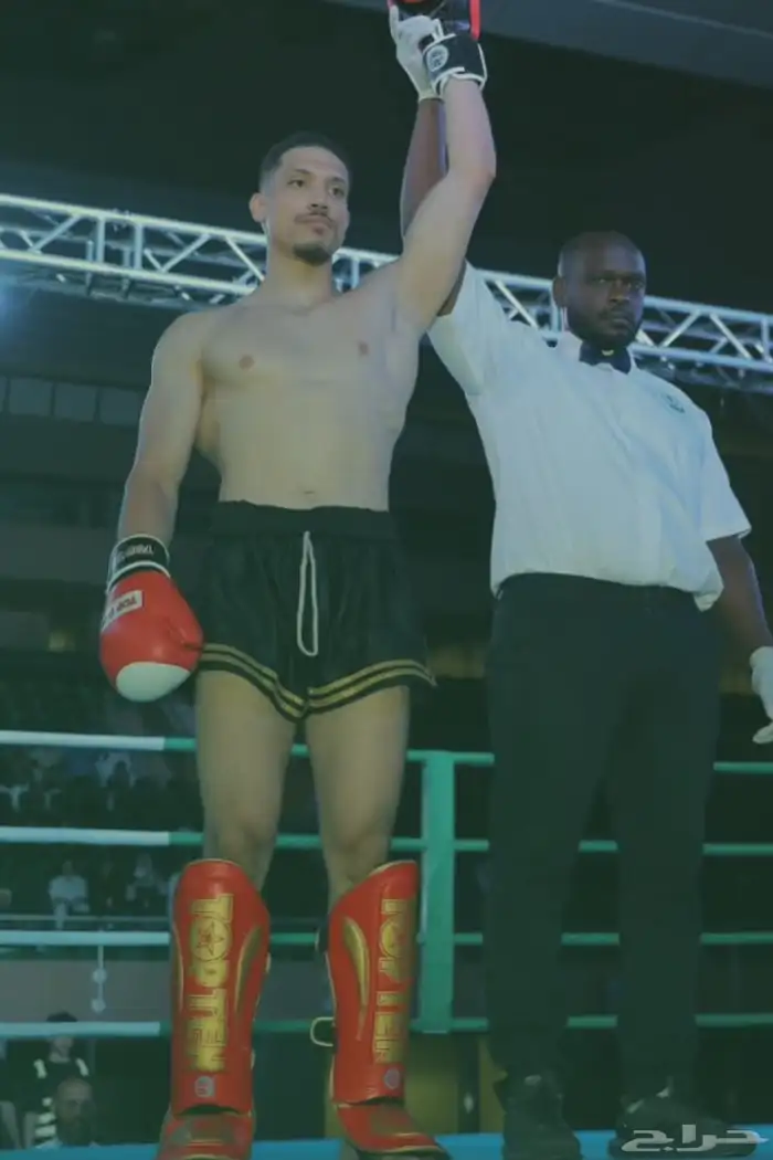 مدرب كيك بوكسنغ   موي تاي   mma   و لياقة بدنية 2