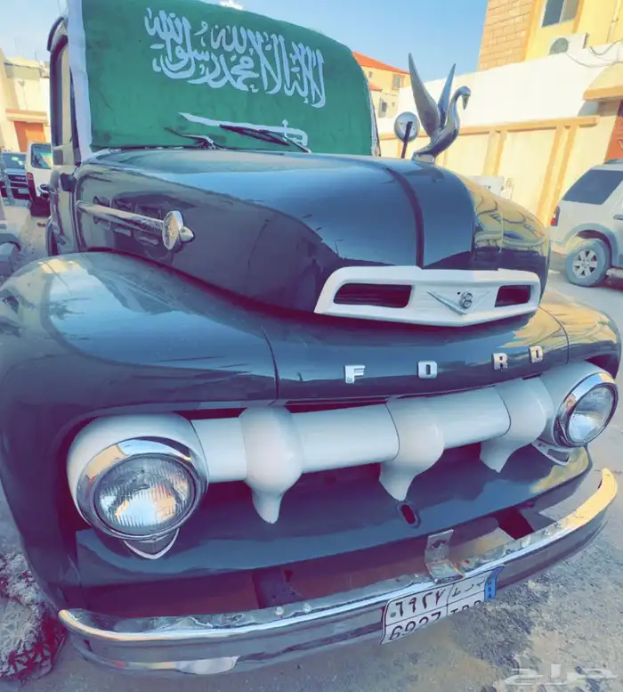 فورد F100 موديل 1952 قديم للبيع او الايجار 8