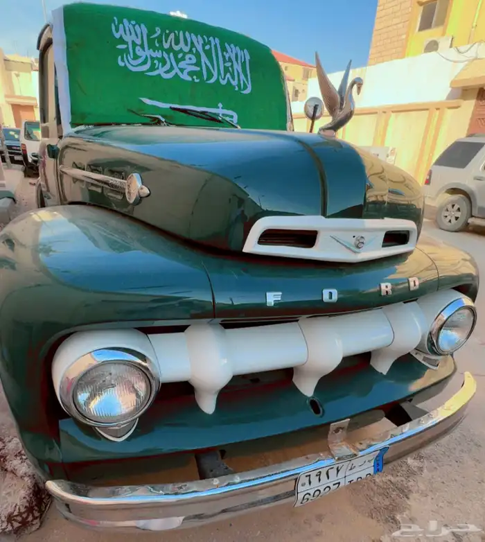 فورد F100 موديل 1952 قديم للبيع او الايجار 7