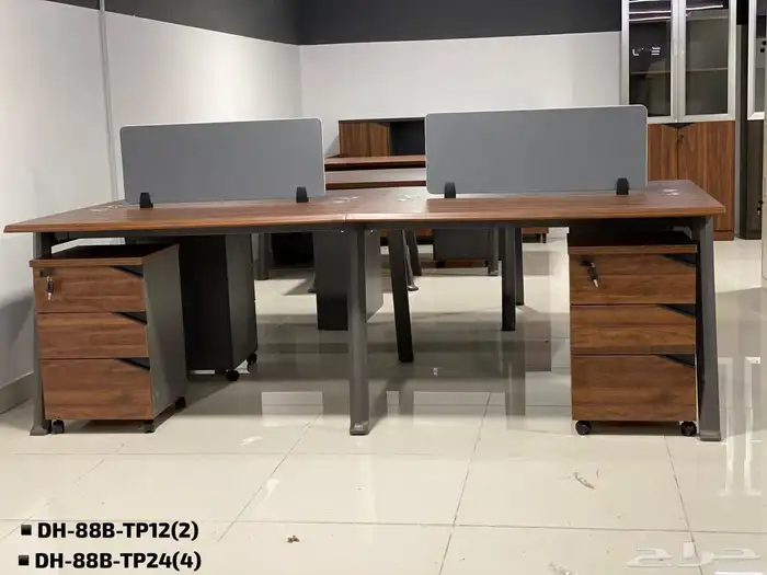 new office desks chairs and meeting tables مكاتب و كراسي 19