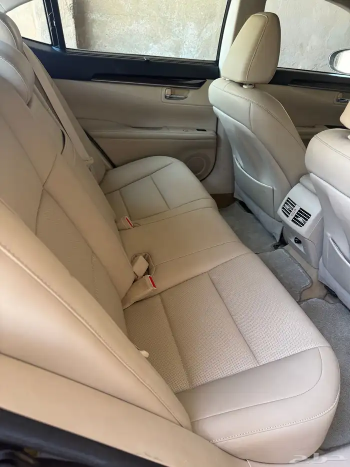 Lexus-es350-cc-2013 40