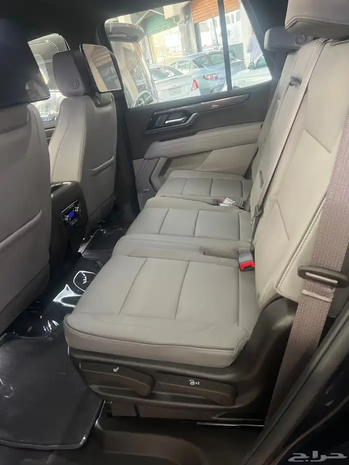 يوكون موديل 2025 للإيجار 4