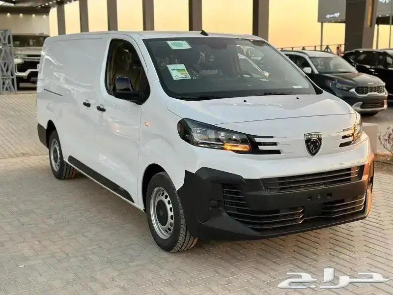 بيجو اكسبيرت بضاعه 2025 جديد كاش وتقسيط 0
