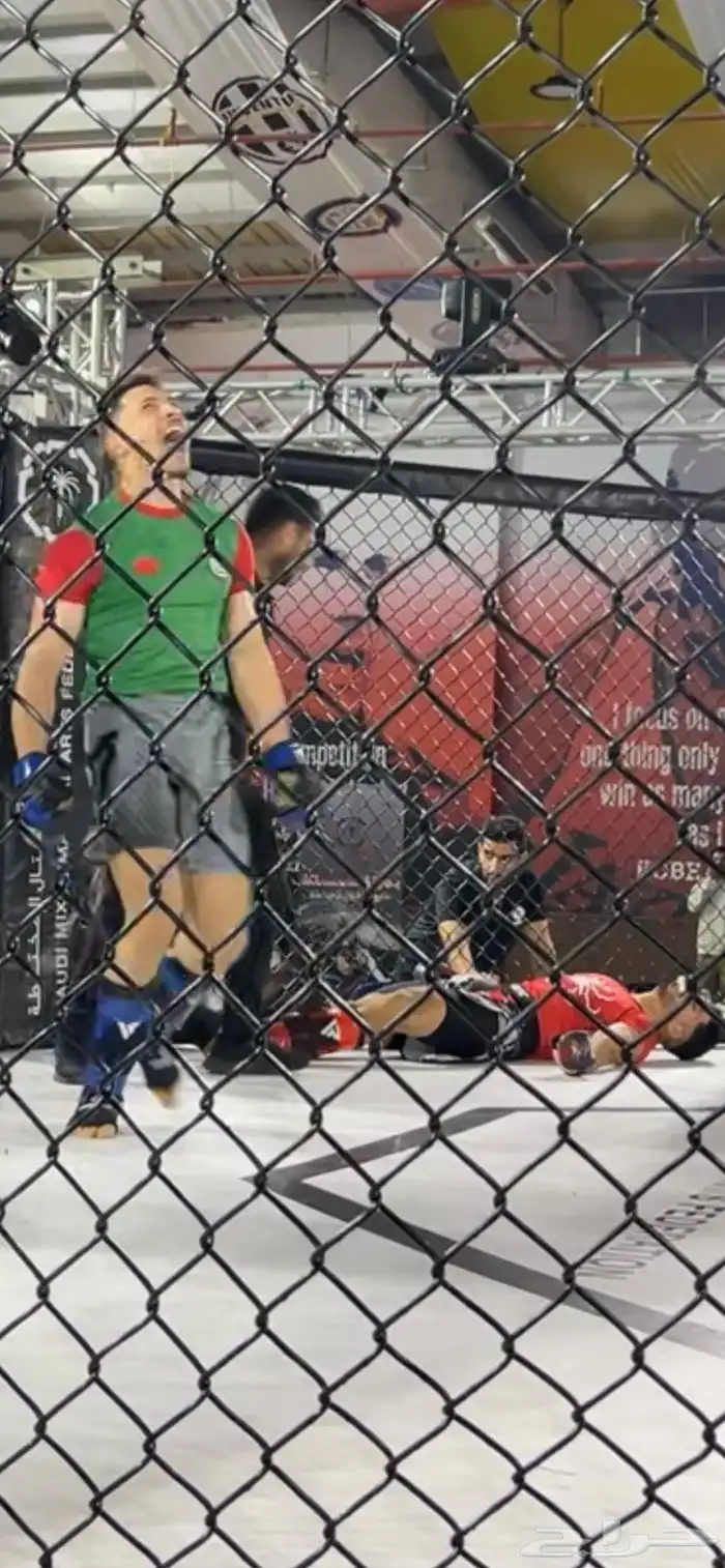 مدرب كيك بوكسنغ   موي تاي   mma   و لياقة بدنية 5