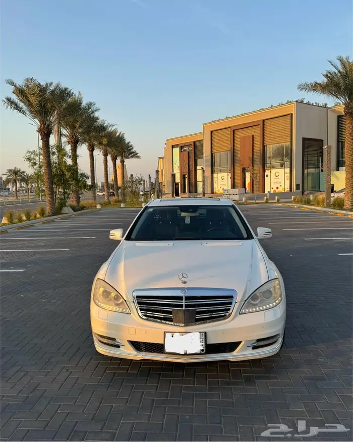 للبيع مرسيدس S350 2011 بحاله الوكاله 15