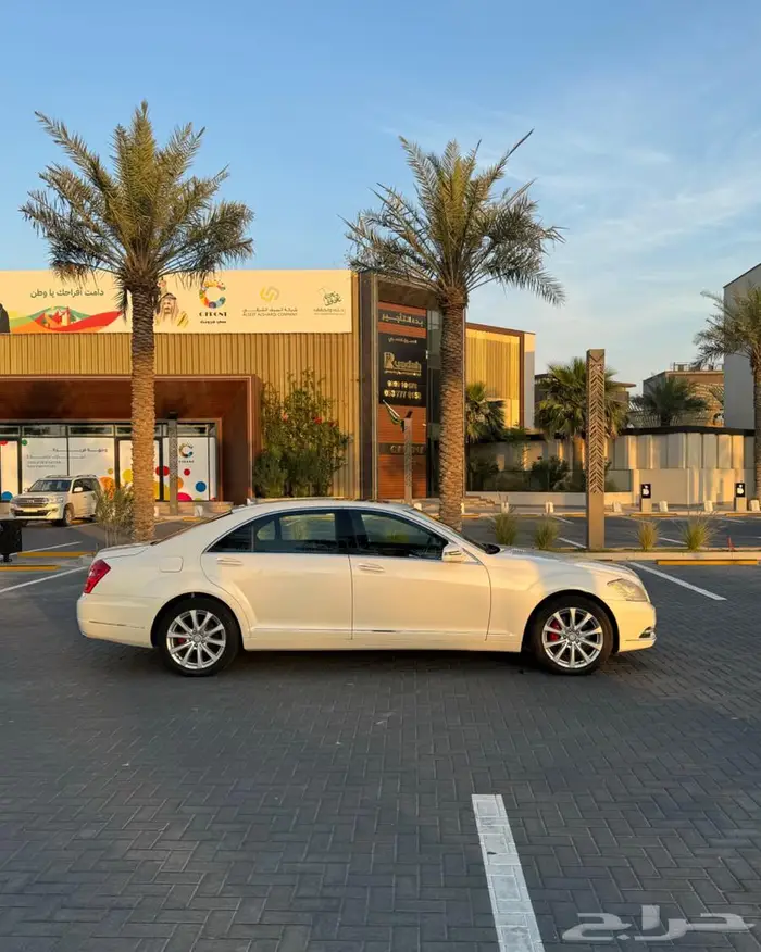 للبيع مرسيدس S350 2011 بحاله الوكاله 8
