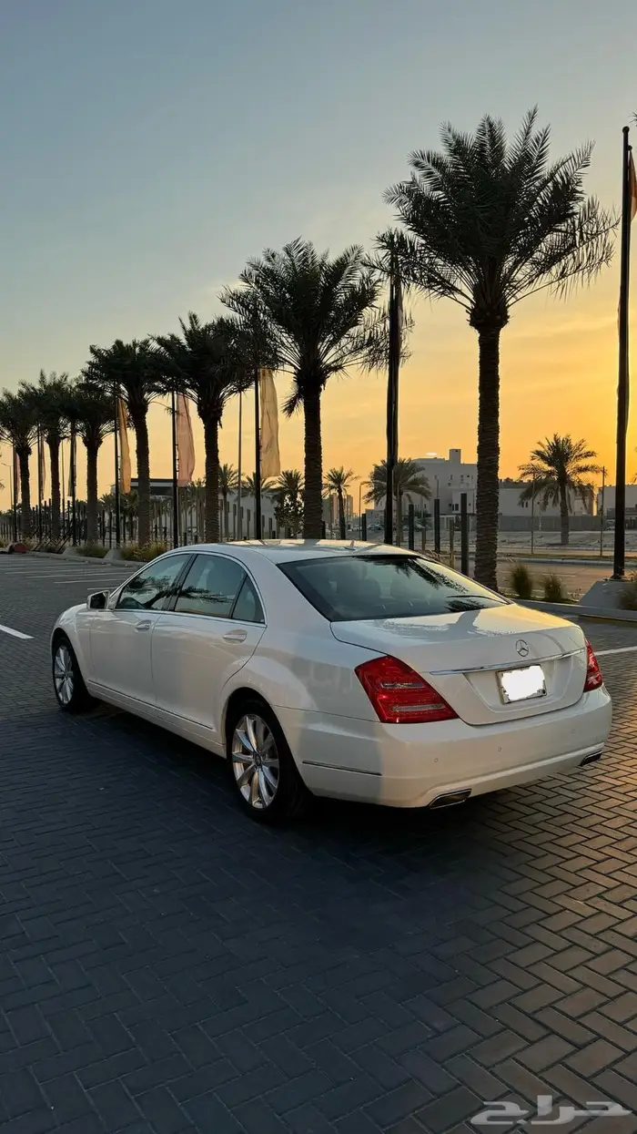 للبيع مرسيدس S350 2011 بحاله الوكاله 18