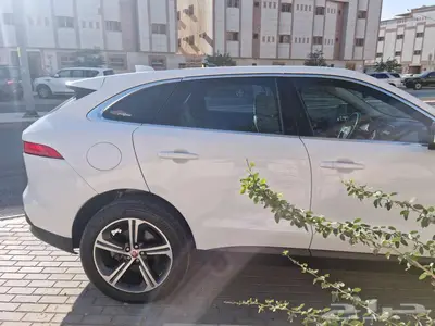 جاكور Fpace مواصفات S وارد الناغي 2017 للمستخدم وكاله نظيف 16