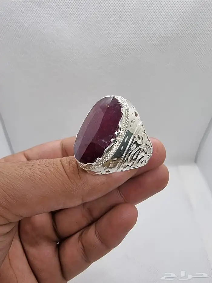 ساعات ماركة جديده ومستعمله للدارسه بالخارج للبيع 60