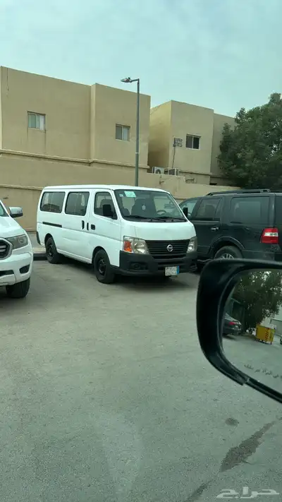 باص للايجار نيسان اورفان مع السواق 0