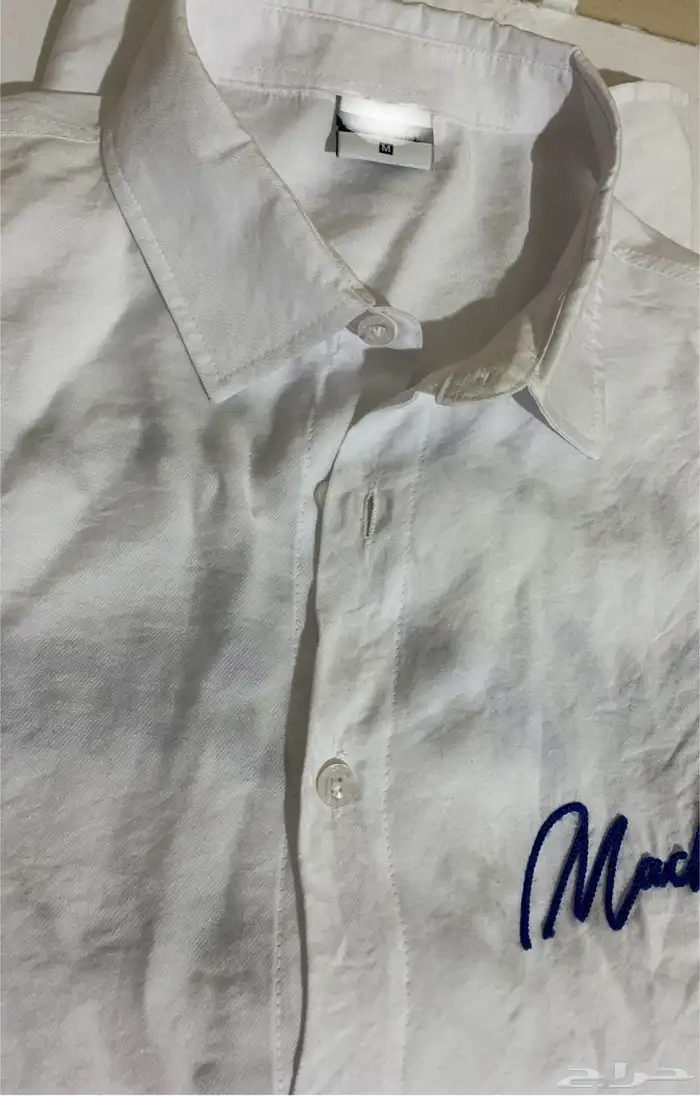 مجموعه قمصان من الكتان واحذيه جديده اصليه للبيع السريع 4