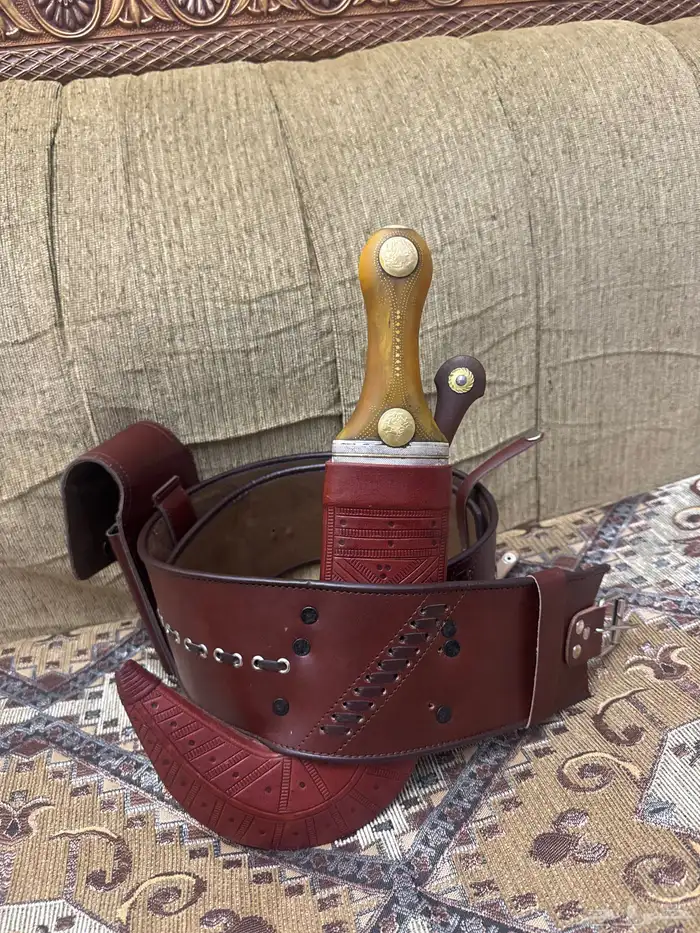 خنجر قرن شبيه الزراف 5