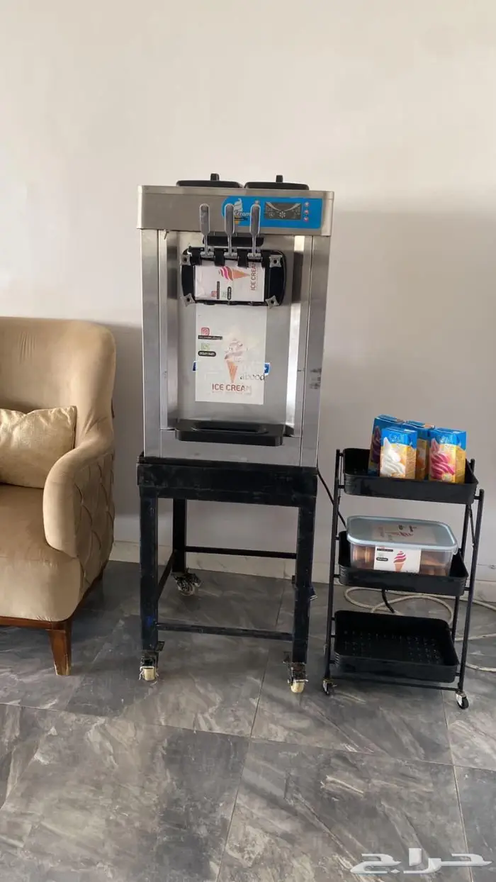 تأجير الة ايس كريم 0