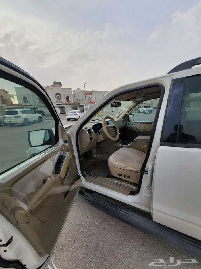 فورد اكسبلور 2010 10