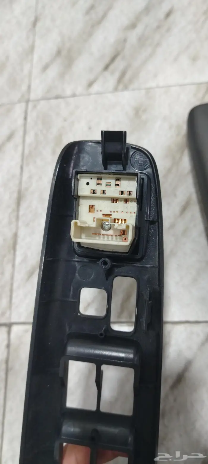 سويتش كامري أمريكي أصلي الوكاله 2003_2006 1