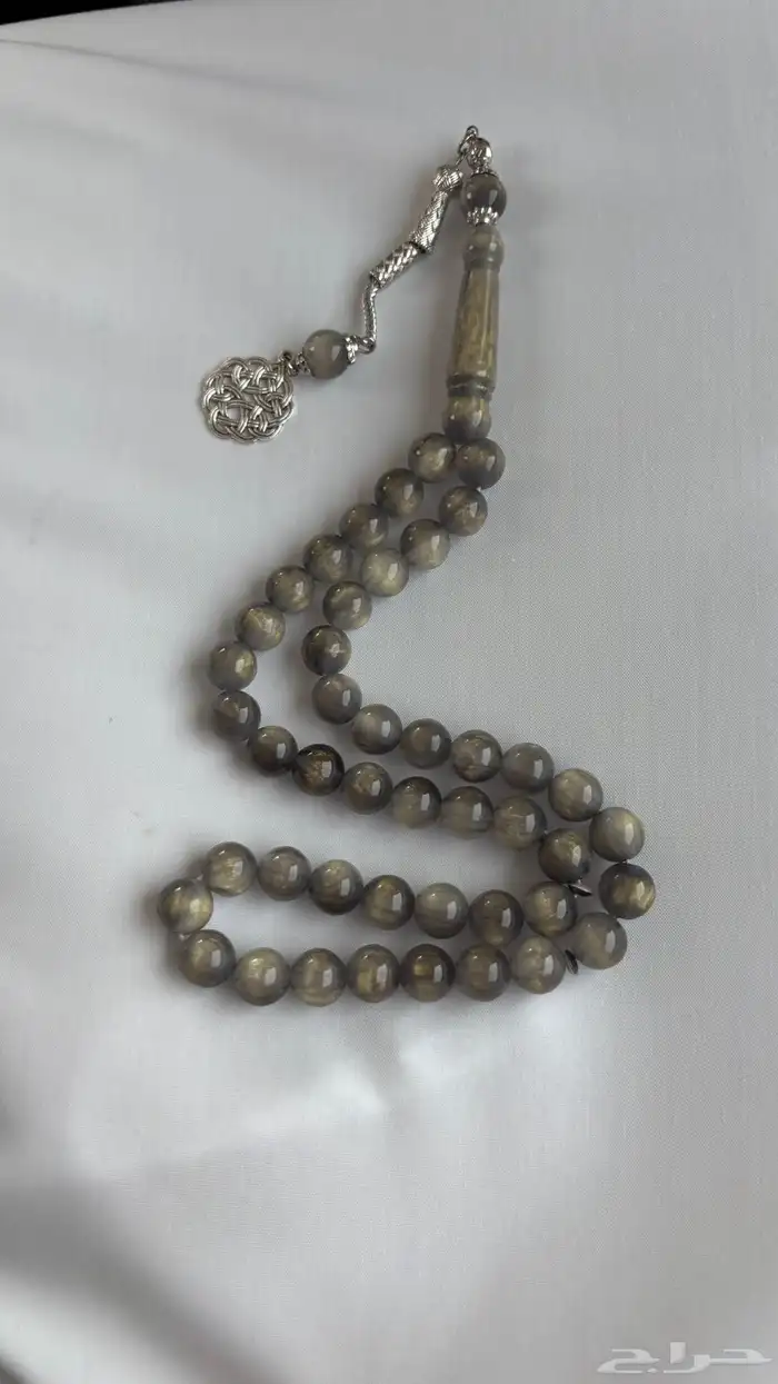 سبحة بكلايات ورصاصي على ذهبي مميز 2