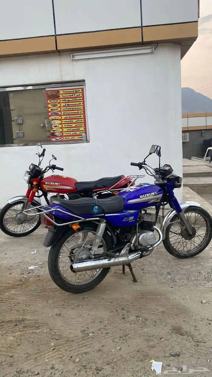 دباب Ax100 0