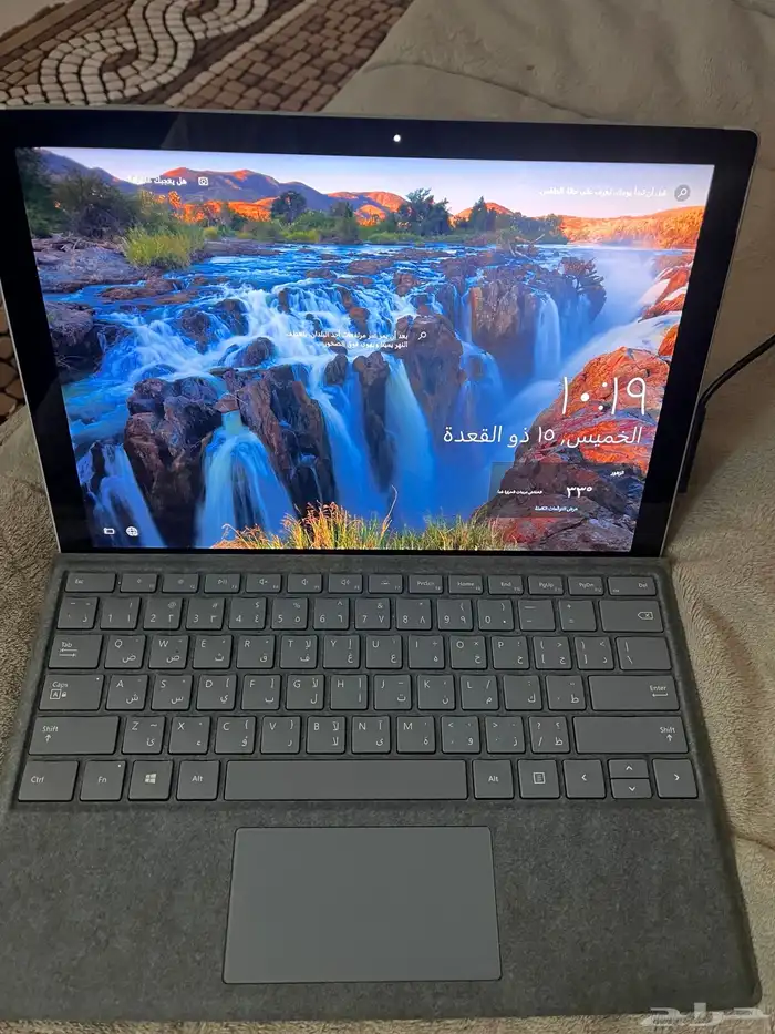 لابتوب مايكروسوفت سيرفس 7 برو 1