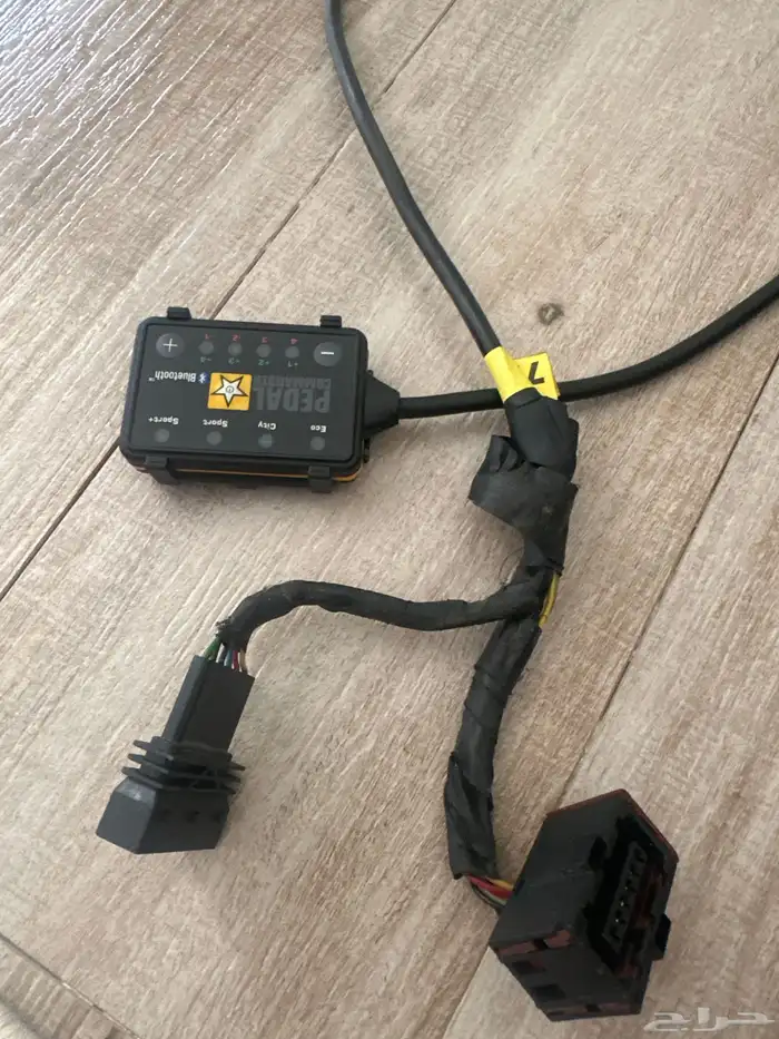 تحكم ب استجابة الدعسة jeep 0