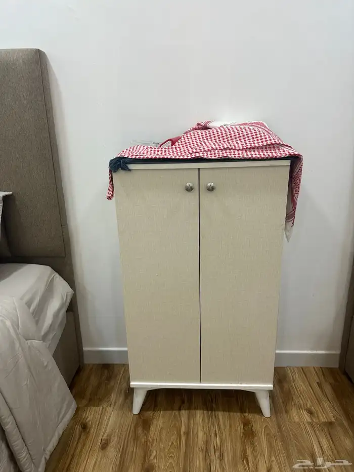 دولاب صغير وجميل 0