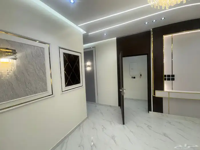 للبيع ادوار و شقق 14