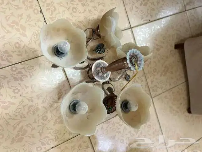 نجف شبه جديد للبيع 0