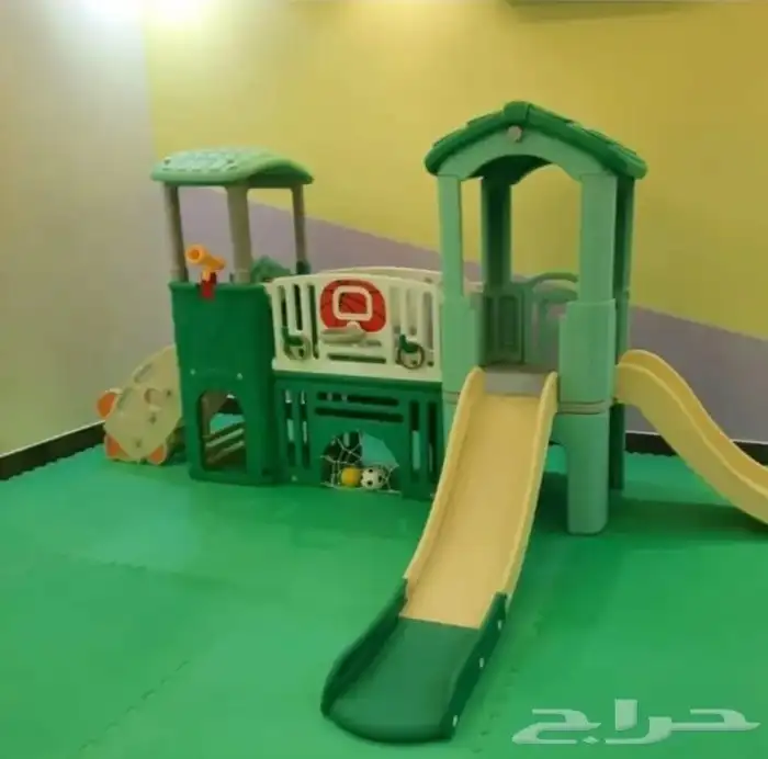 زحليقه مع 2كوخ وممر وملعب داخلي  للالطفال بلاستيكية 11