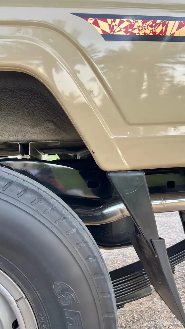 (تم البيع )شبه مخزن 14