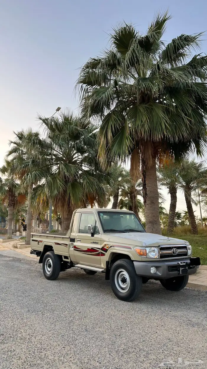 (تم البيع )شبه مخزن 3