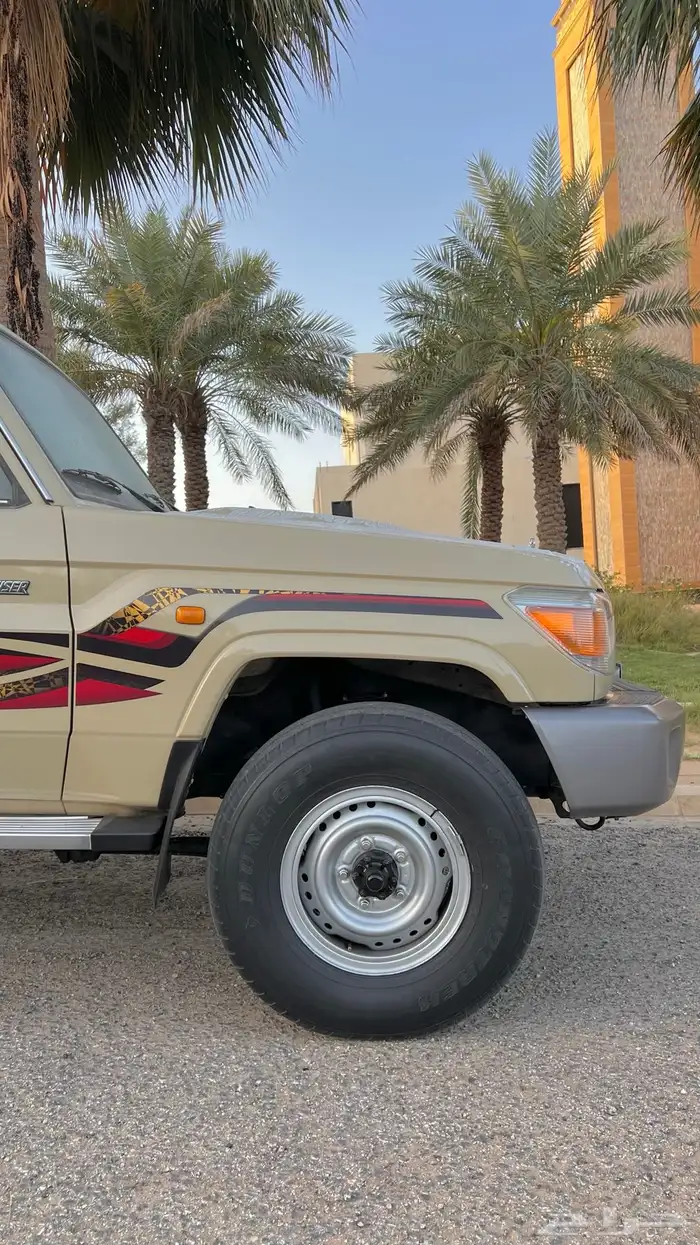 (تم البيع )شبه مخزن 5