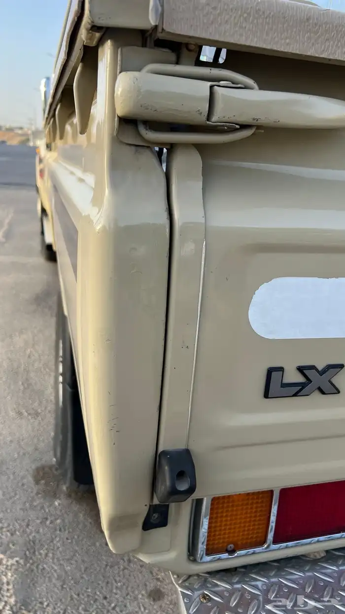 (تم البيع )شبه مخزن 49