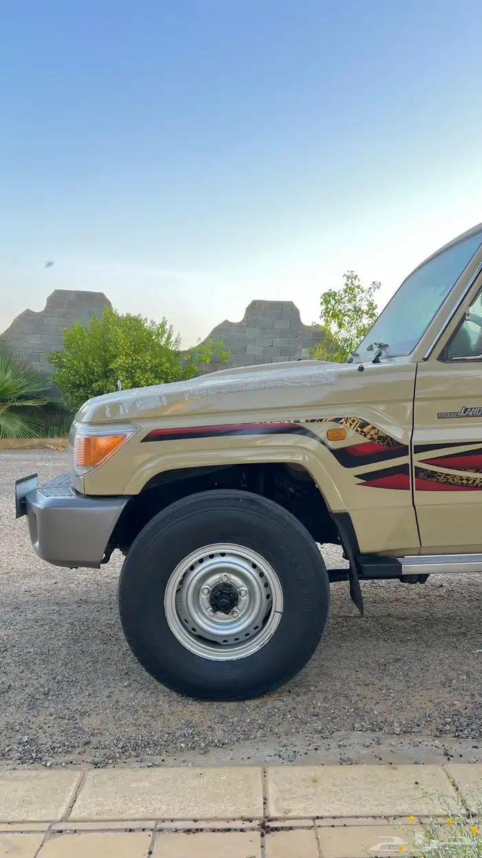 (تم البيع )شبه مخزن 6