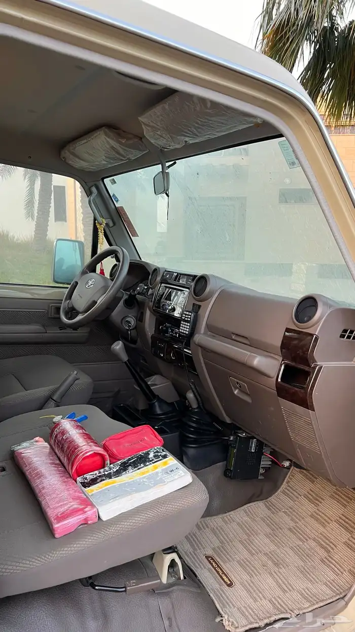 (تم البيع )شبه مخزن 28