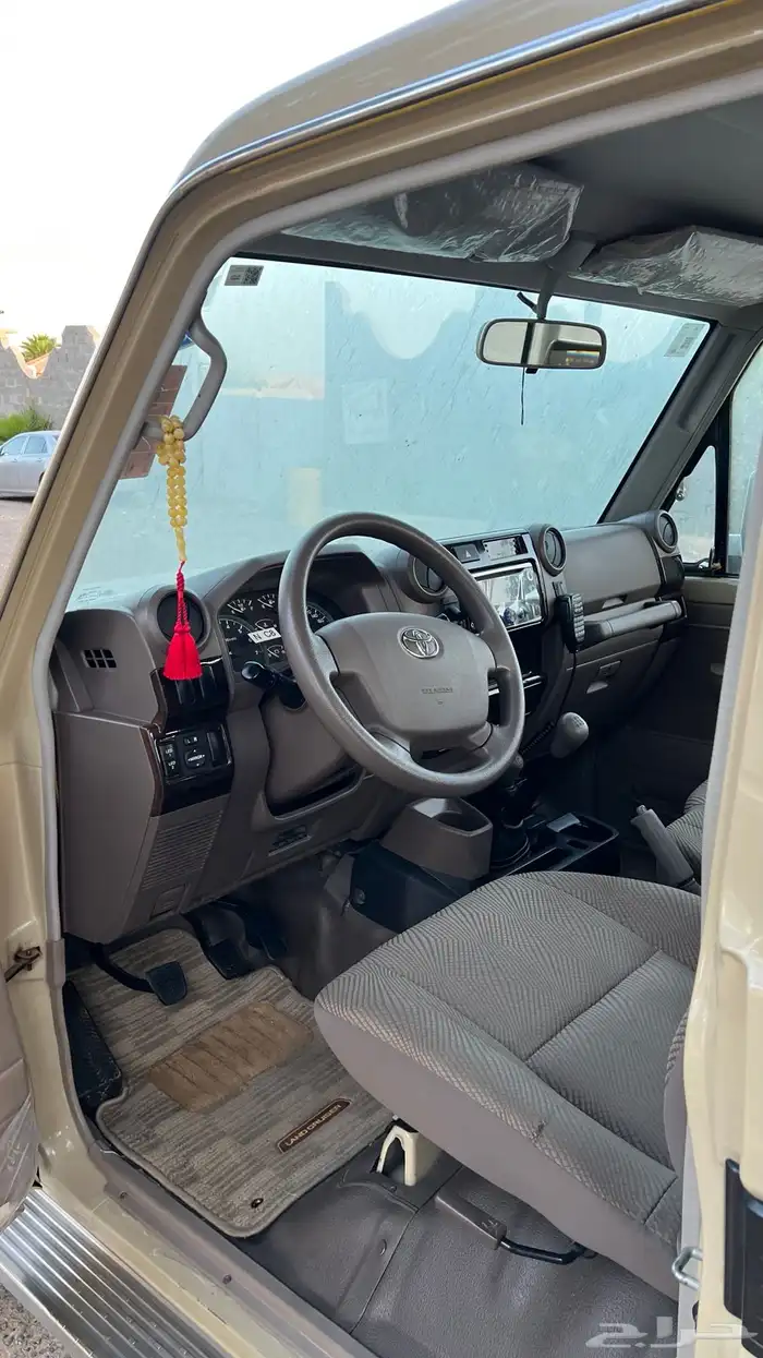 (تم البيع )شبه مخزن 30