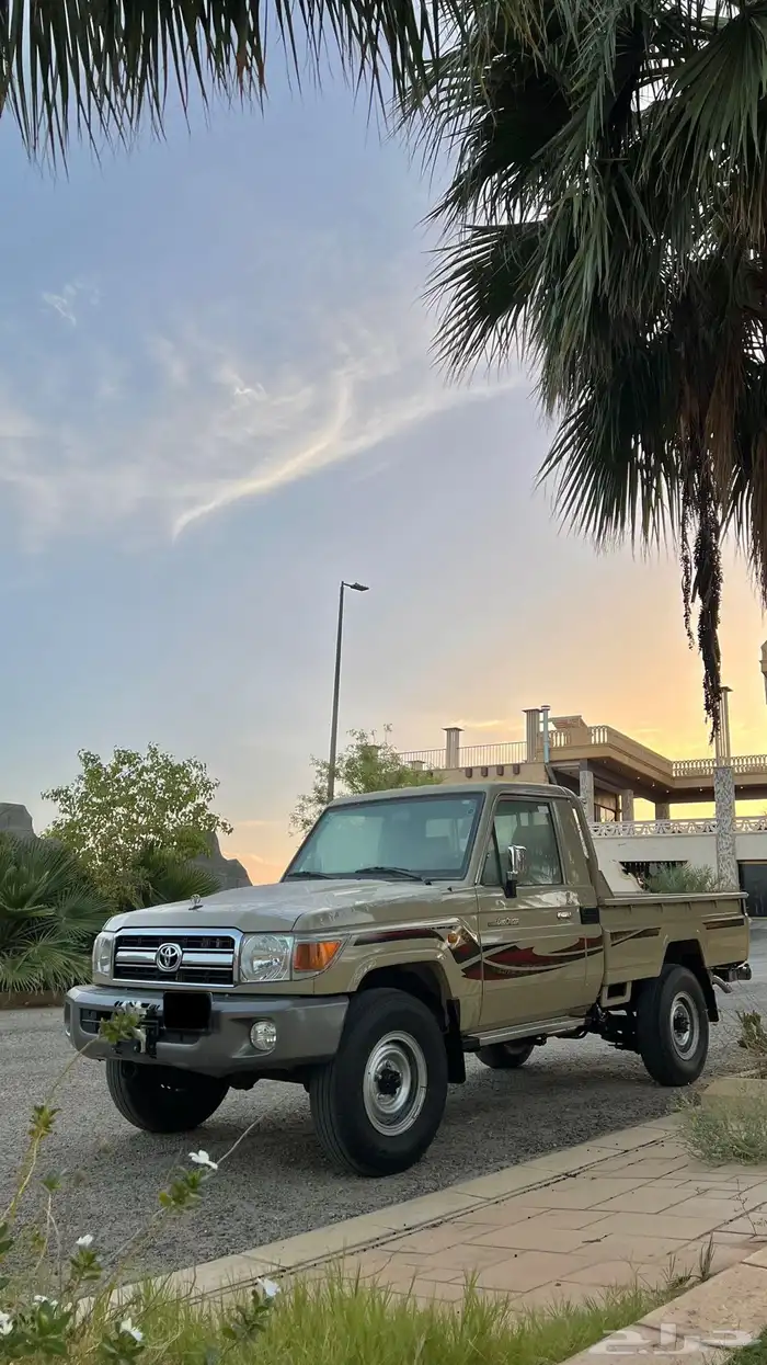 (تم البيع )شبه مخزن 1