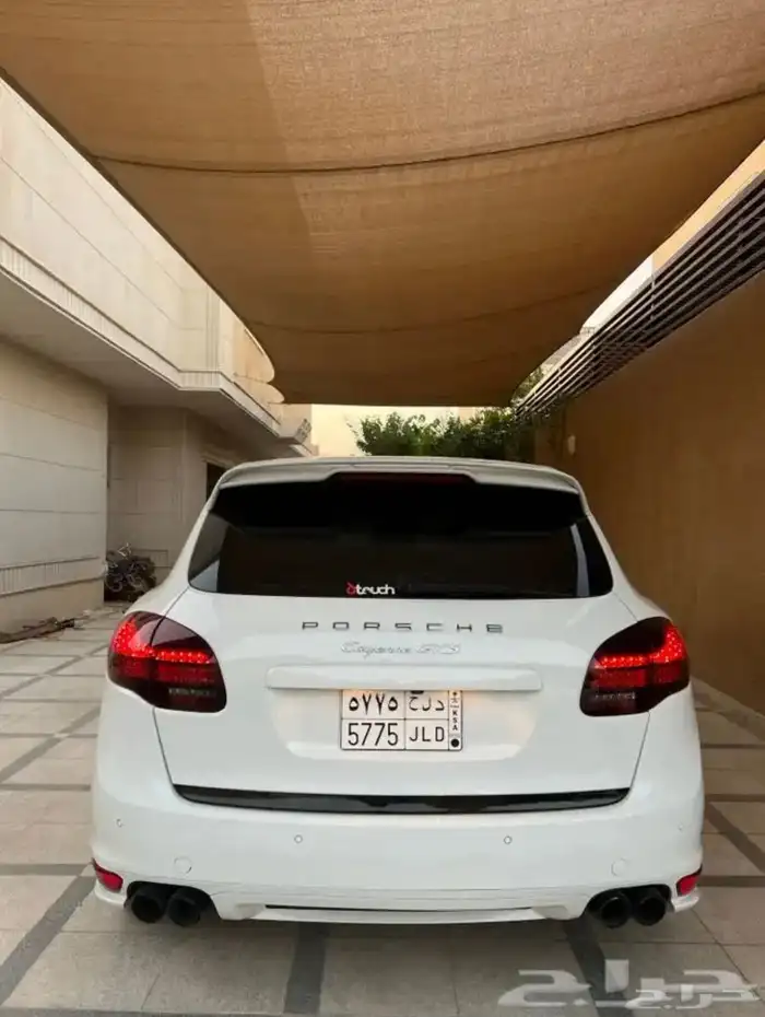 Porsche cayenne GTS 2014 5