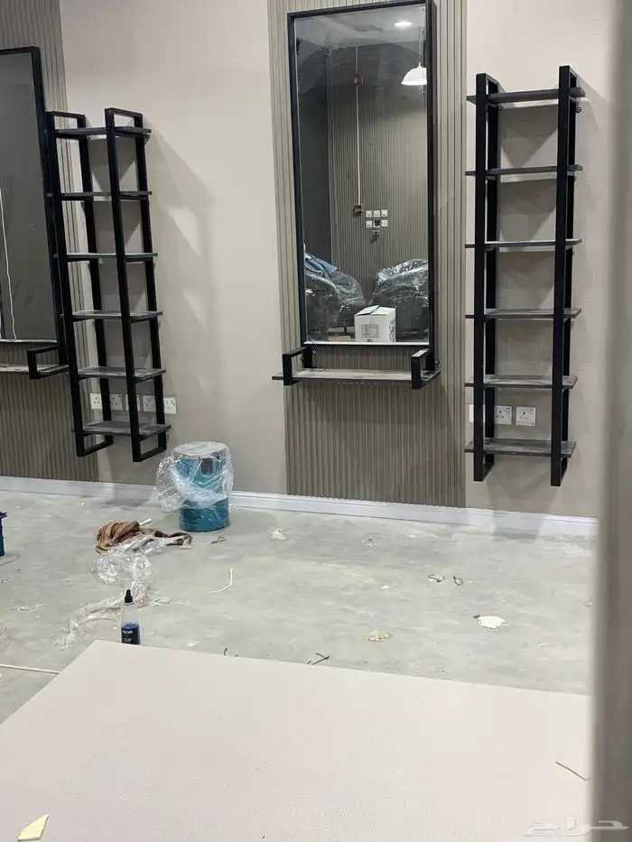 رفوف ومرايات محلات حلاقه 1