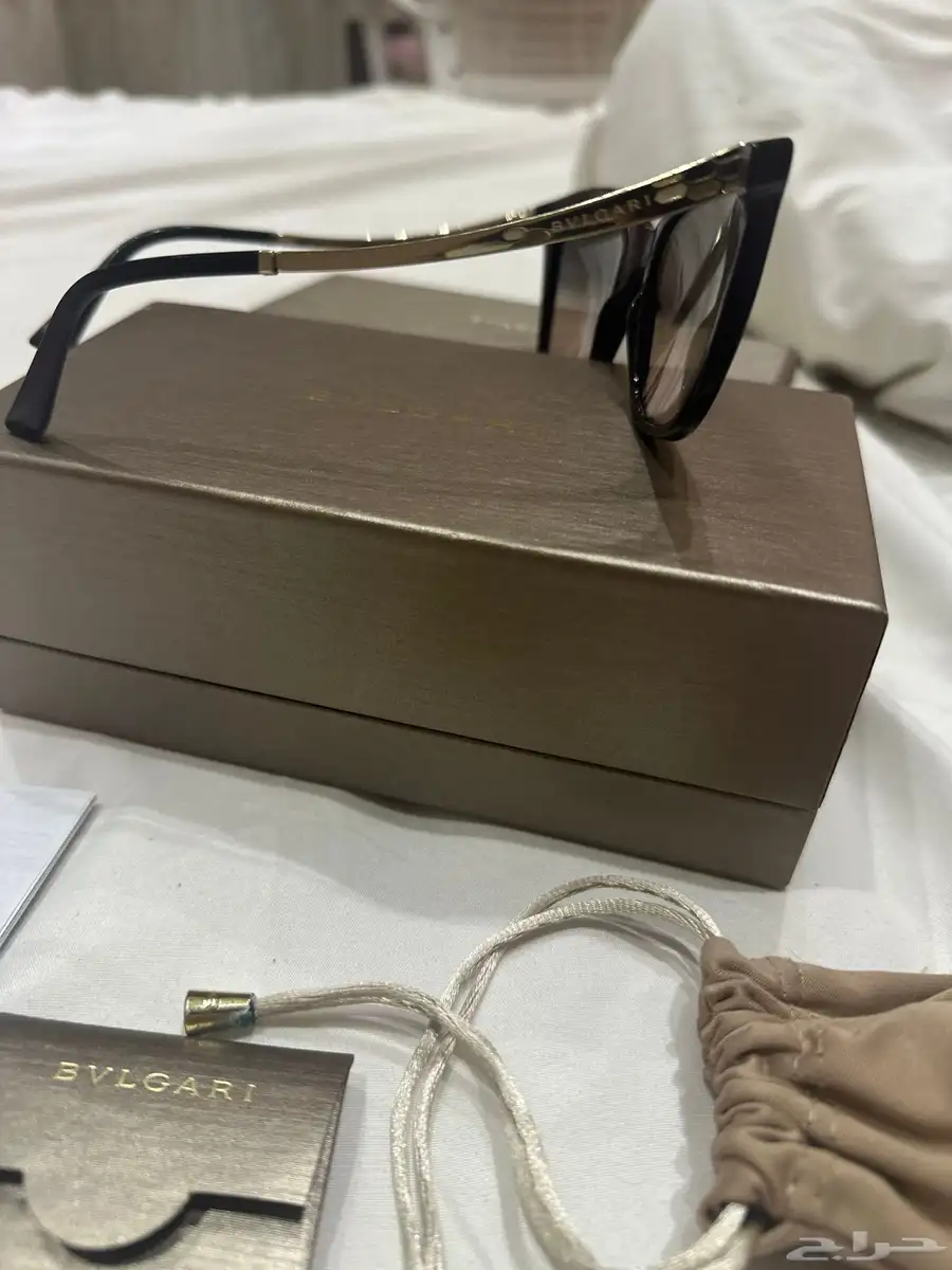 نظارة  BVLGARI بولغري أصلية مع كامل ملحقاتها 4