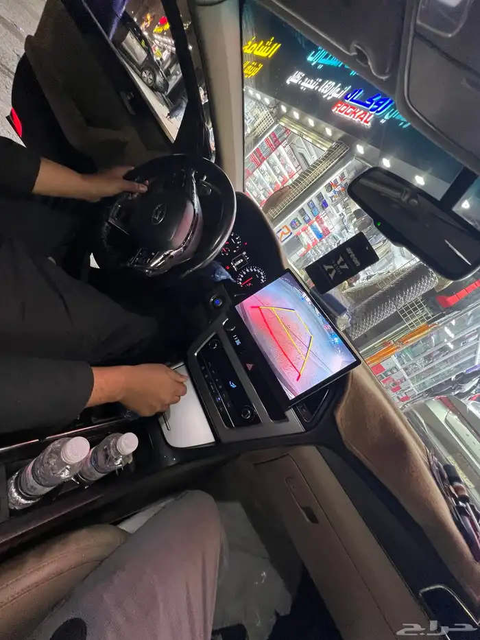شاشات لجميع أنوع السيارات 24